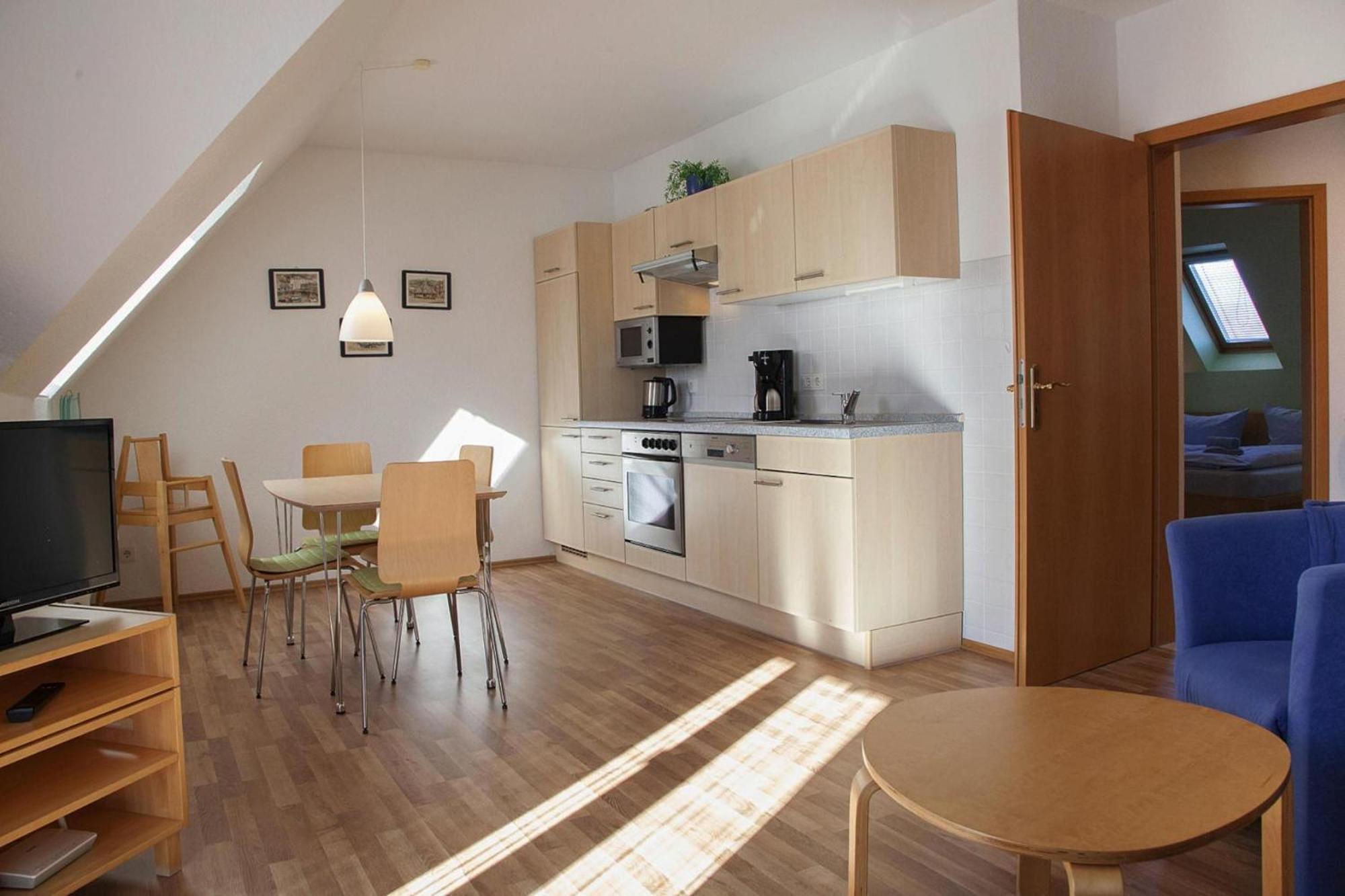Apartment In Burhave With A Shared Pool Extérieur photo