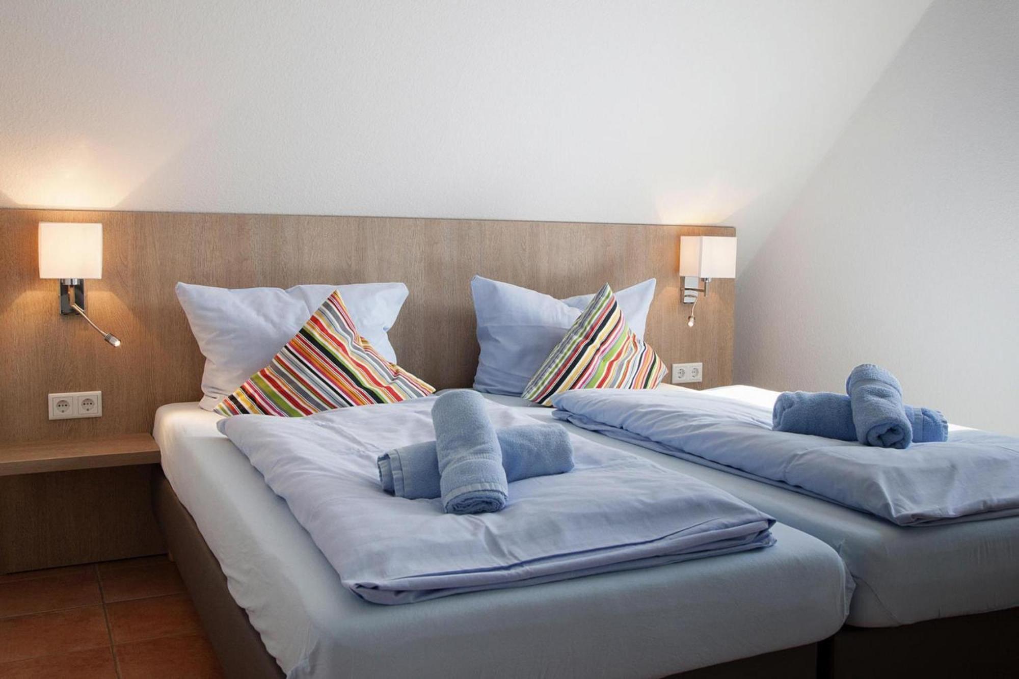Apartment In Burhave With A Shared Pool Extérieur photo