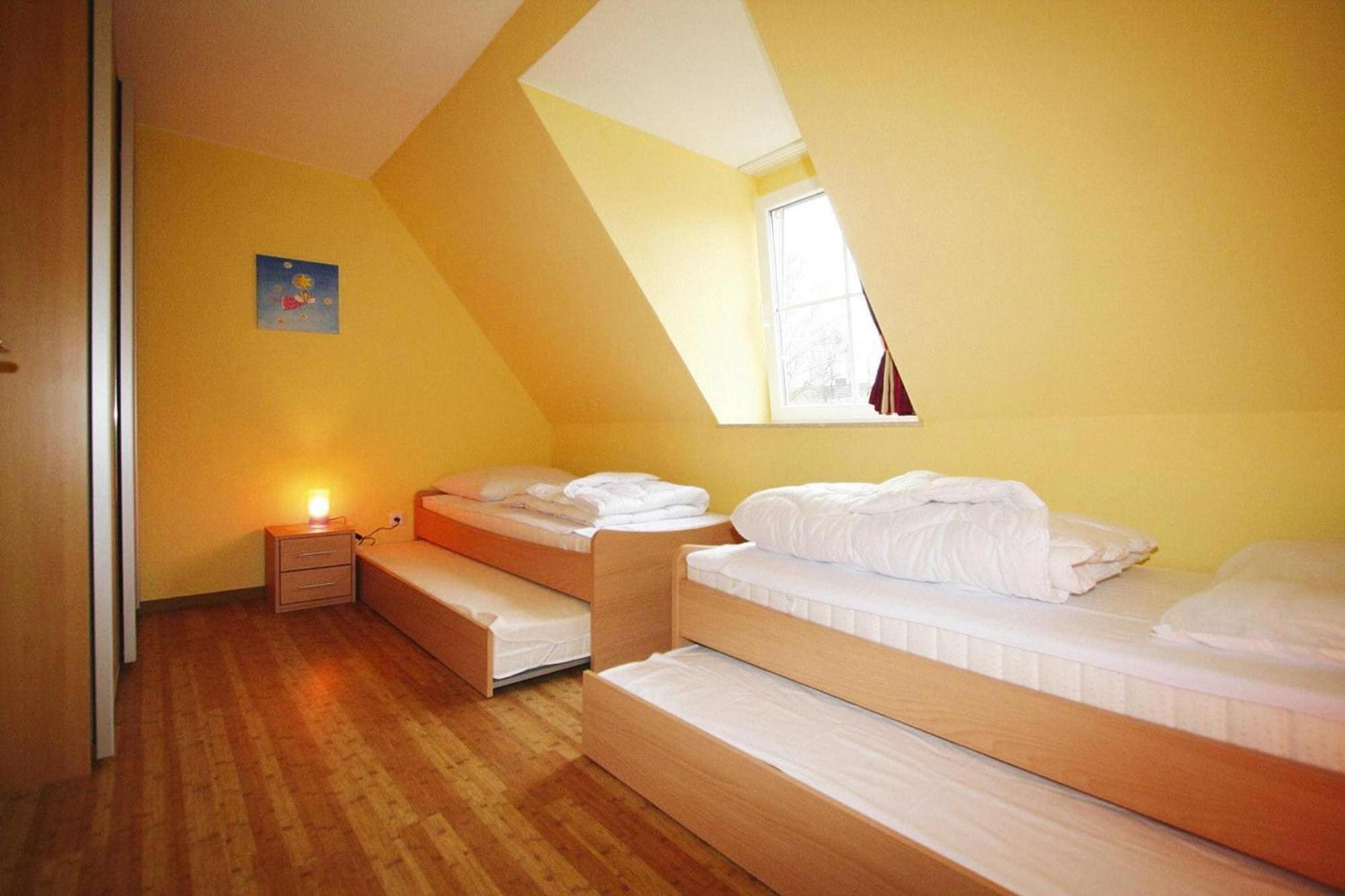 Apartment In Burhave With A Shared Pool Extérieur photo